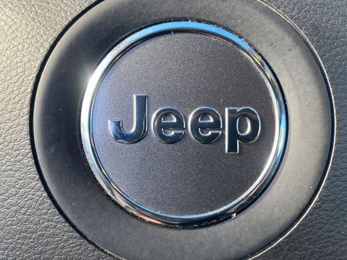 Used 2020 Jeep Cherokee Limited w/ Trailer Tow Group image 26