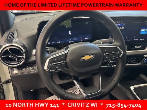 Used 2026 Chevrolet Equinox LT AWD/4WD image 10
