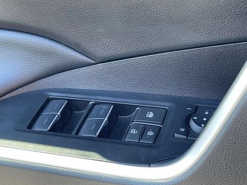 Used 2024 Toyota RAV4 XLE w/ Weather Package AWD/4WD image 32