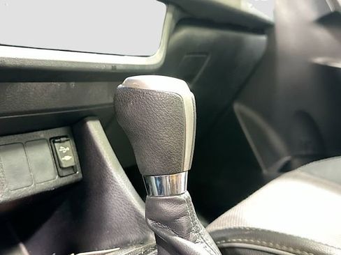 Used 2016 Toyota Corolla S FWD image 17