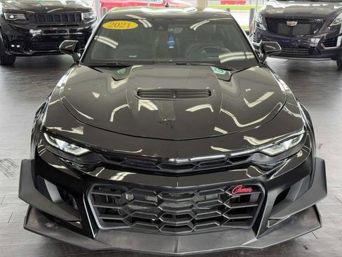 Used 2021 Chevrolet Camaro SS image 5