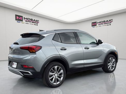 Used 2023 Buick Encore GX Essence w/ Experience Buick Package AWD/4WD image 8