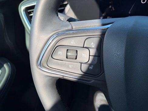 Used 2026 Buick Encore GX Sport Touring w/ Comfort Package AWD/4WD image 21