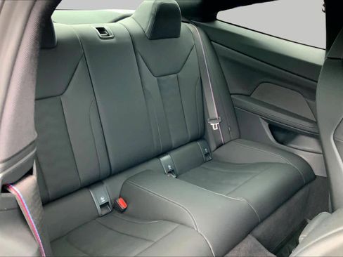 Used 2025 BMW M4 Coupe w/ Executive Package RWD image 19