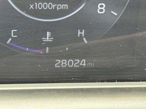 Used 2024 Kia Seltos EX FWD image 14