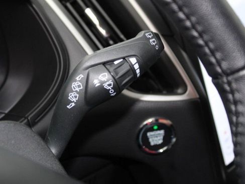 Used 2024 Ford Edge SEL image 28