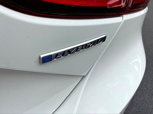 Used 2019 Honda Insight EX image 25