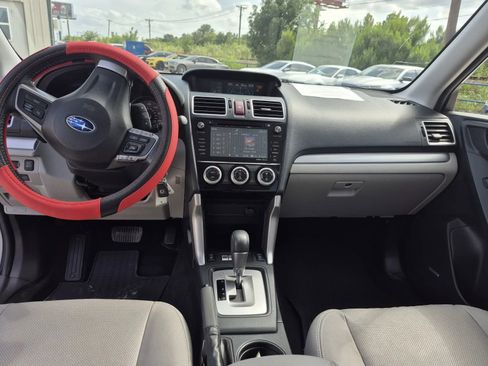 Used 2016 Subaru Forester 2.5i Limited AWD/4WD image 21