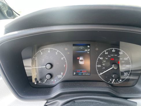 Used 2023 Toyota Corolla SE w/ SE Premium Package image 8