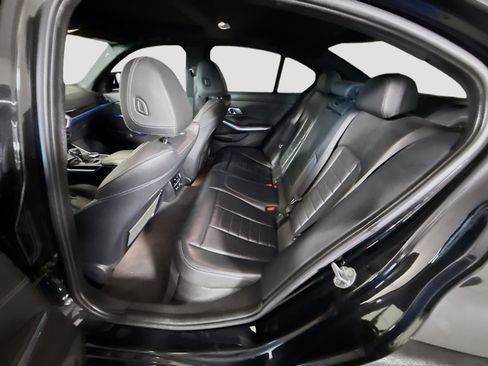 Used 2019 BMW 330i xDrive Sedan w/ Convenience Package image 25