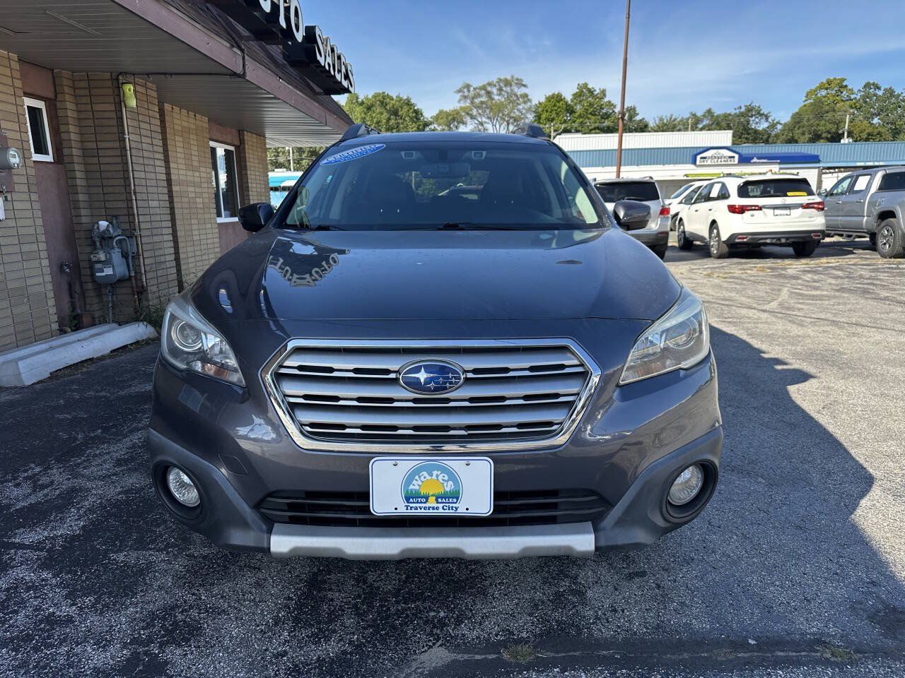 Used 2017 Subaru Outback 2.5i Limited AWD/4WD image 19