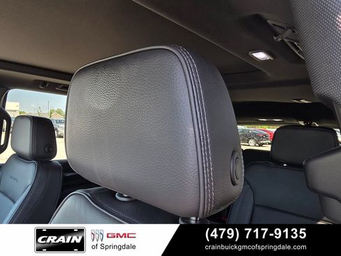 Used 2024 GMC Yukon Denali AWD/4WD image 21