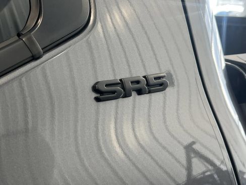 Used 2025 Toyota Tundra SR5 AWD/4WD image 8