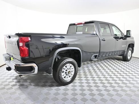 Used 2024 Chevrolet Silverado 2500 LT w/ Convenience Package AWD/4WD image 7