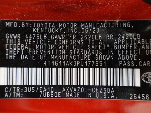 Used 2023 Toyota Camry SE image 19