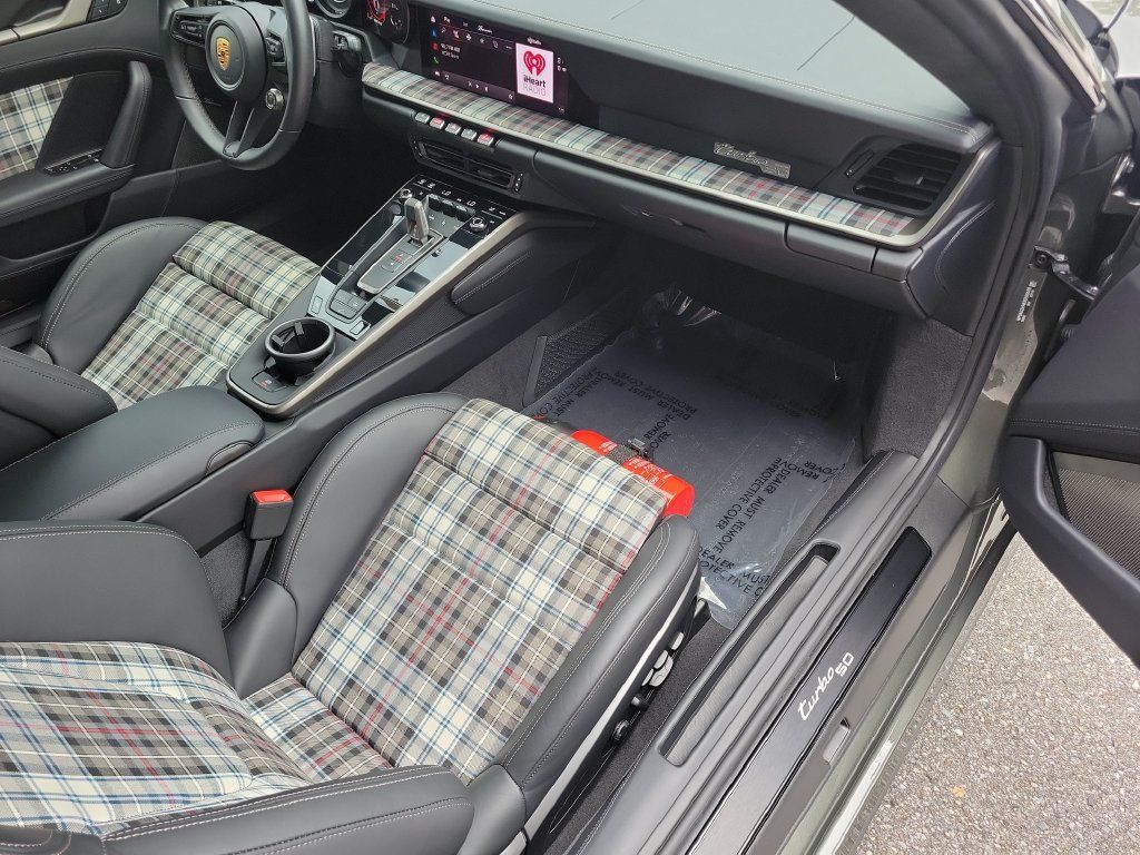 Certified 2025 Porsche 911 Turbo S AWD/4WD image 18