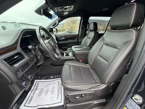 Certified 2023 Chevrolet Suburban Premier AWD/4WD image 35