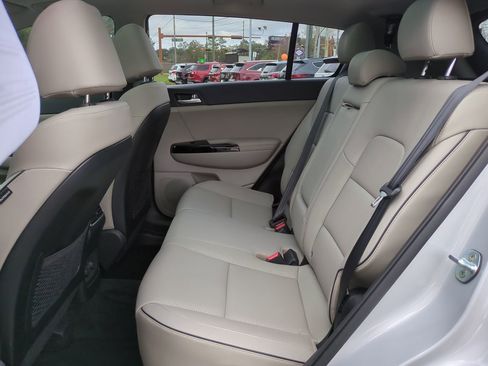 Certified 2021 Kia Sportage EX w/ EX Technology Package image 14