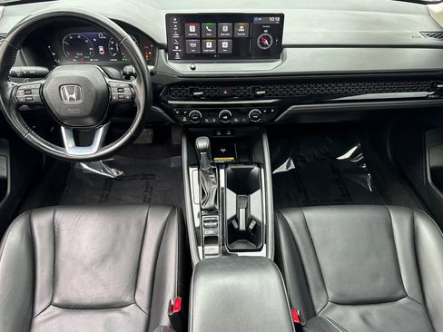 Used 2024 Honda Accord Touring image 16