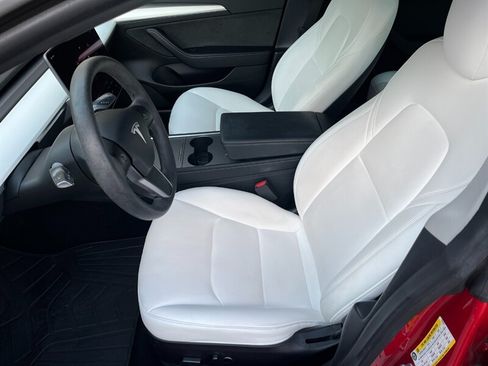 Used 2022 Tesla Model 3 Long Range AWD/4WD image 9