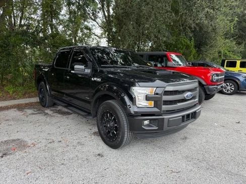 Used 2015 Ford F150 Lariat RWD image 2