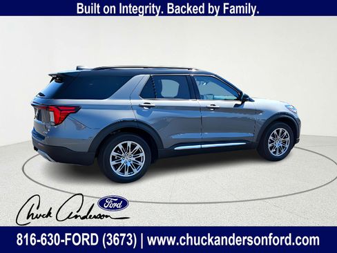 New 2026 Ford Explorer Platinum AWD/4WD image 9