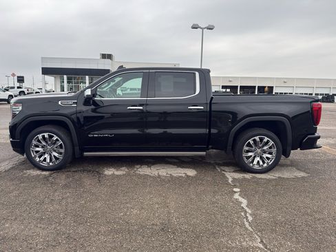 Used 2023 GMC Sierra 1500 Denali AWD/4WD image 1