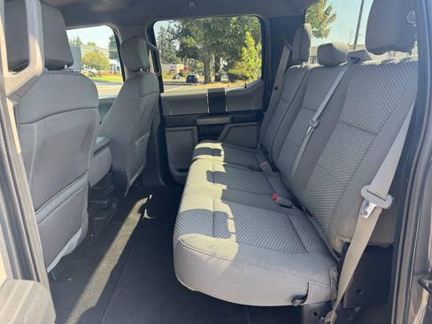 Used 2019 Ford F150 XLT w/ Trailer Tow Package AWD/4WD image 9
