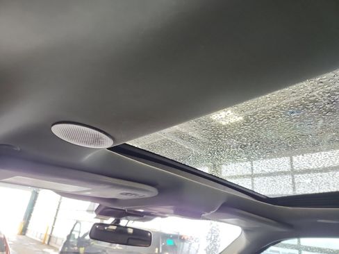 Used 2023 Ford F250 Lariat w/ Lariat Ultimate Package image 5