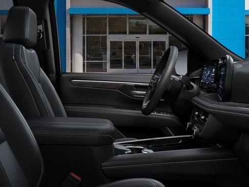 New 2026 Chevrolet Suburban Z71 AWD/4WD image 9
