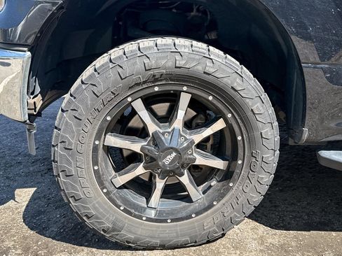 Used 2017 Ford F150 XLT w/ Equipment Group 301A Mid image 3