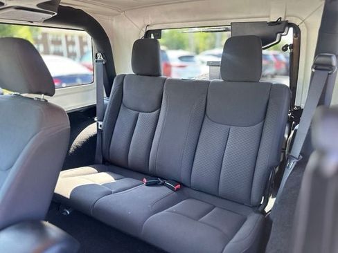Used 2017 Jeep Wrangler Sport AWD/4WD image 17