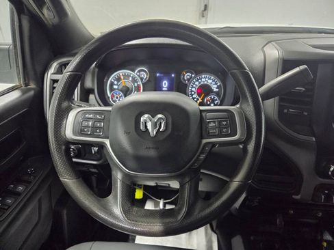 Used 2022 RAM 2500 Tradesman w/ Chrome Appearance Group AWD/4WD image 3