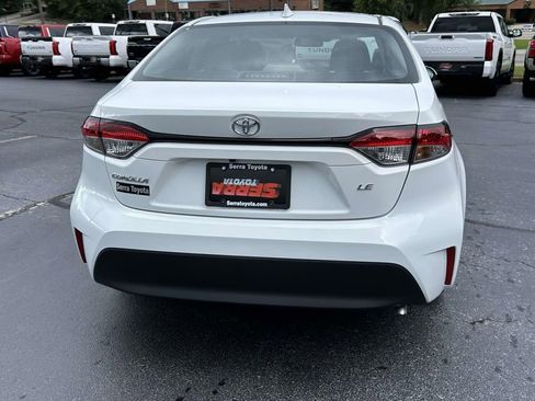 New 2026 Toyota Corolla LE FWD image 4