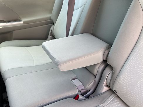 Used 2013 Toyota Prius V Three FWD image 25