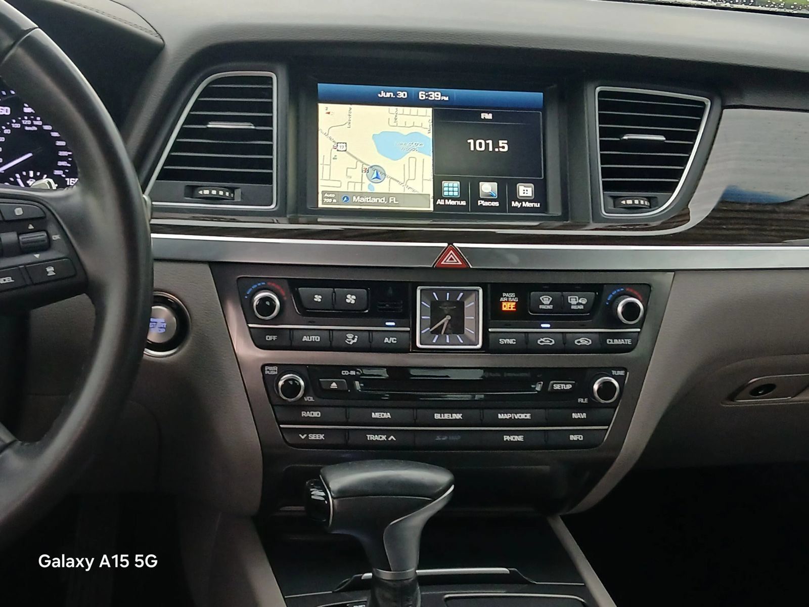 Used 2018 Genesis G80 3.8 RWD image 26
