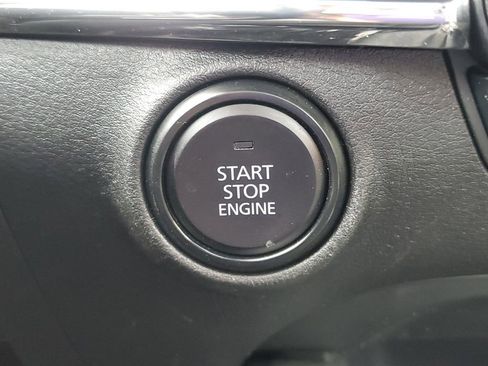 Used 2022 MAZDA MAZDA3 s image 28