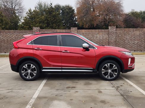 Used 2018 Mitsubishi Eclipse Cross SEL image 5