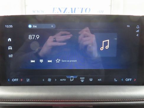 Used 2025 Lincoln Aviator Reserve w/ Equipment Group 201A image 24