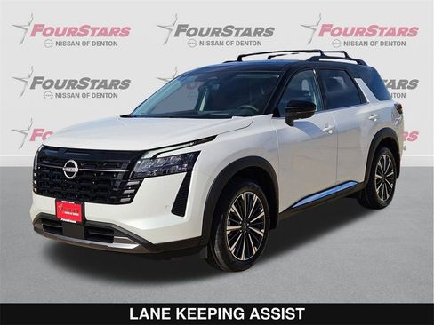 New 2026 Nissan Pathfinder Platinum image 9