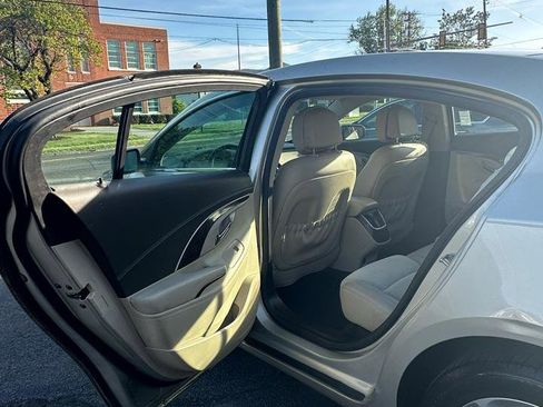 Used 2014 Buick LaCrosse image 14