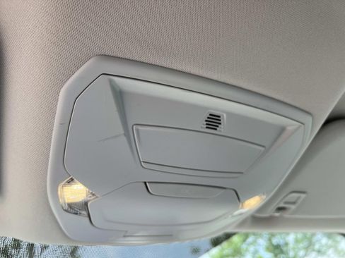 Used 2015 Ford Escape SE FWD image 31