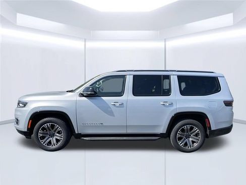 Used 2024 Jeep Wagoneer Series II AWD/4WD image 6