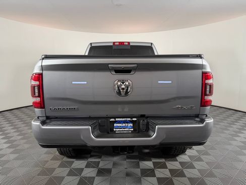 Used 2022 RAM 2500 Laramie AWD/4WD image 4
