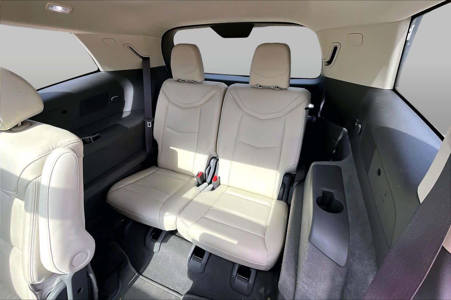 Used 2020 Cadillac XT6 Premium Luxury FWD image 20