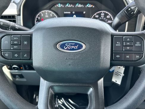 Used 2023 Ford F150 XLT w/ XTR Package image 10