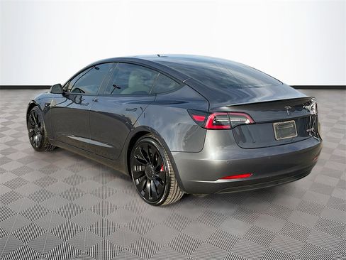 Used 2022 Tesla Model 3 Performance image 5