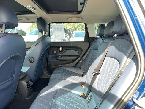Used 2017 MINI Cooper Clubman image 15