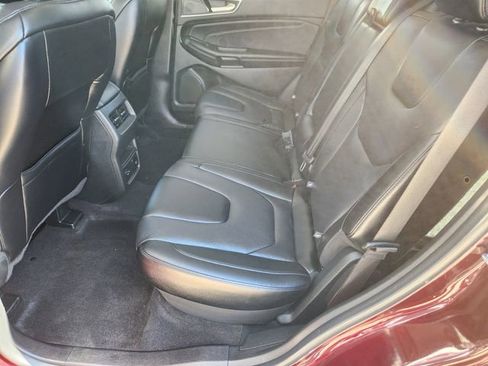 Used 2022 Ford Edge Titanium AWD/4WD image 28