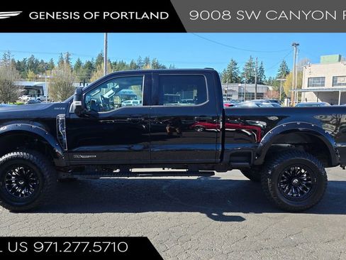 Used 2025 Ford F350 Lariat w/ Camper Package image 6